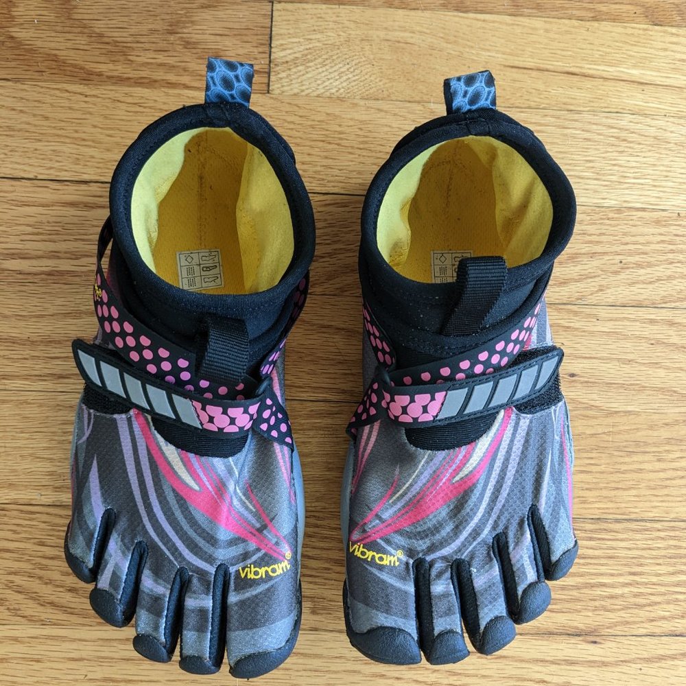 Vibram FiveFingers Lontra EU37, like new, warm, water-resistant